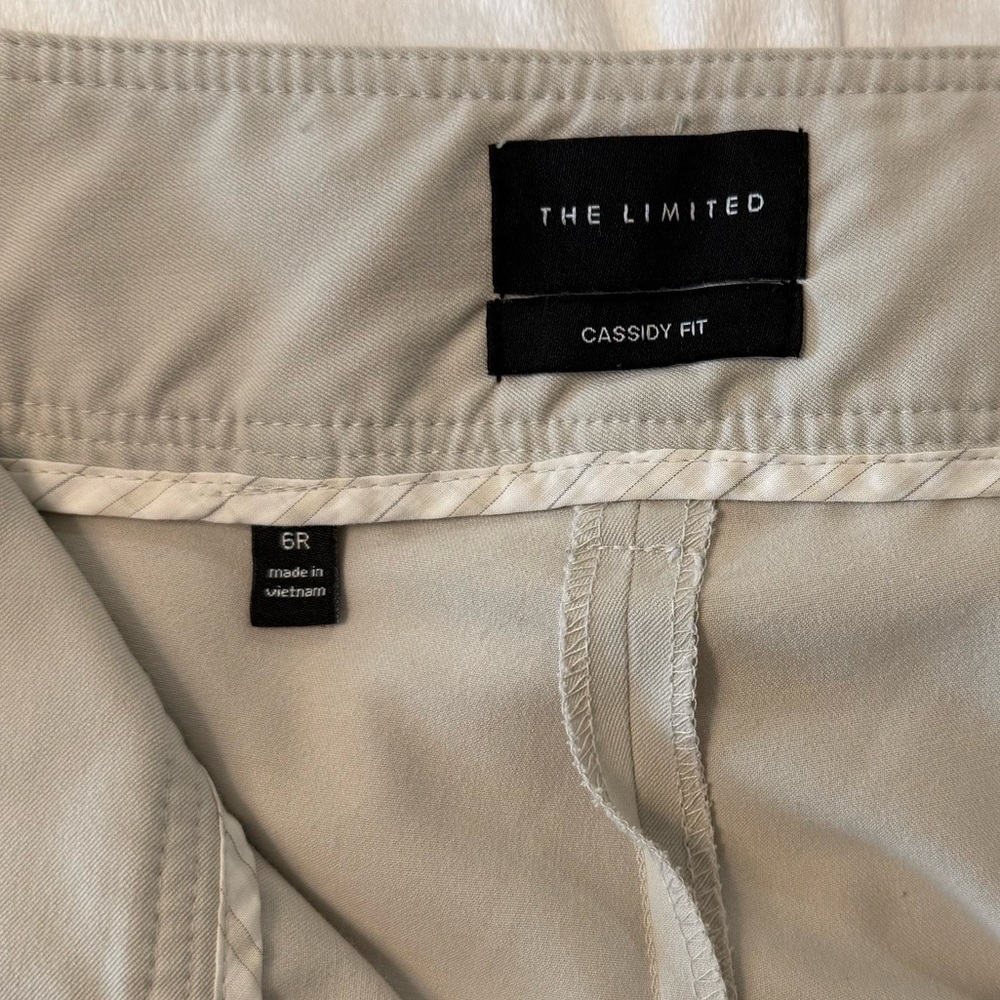 The Limited Women's The Cassidy Fit, Cream Wide Leg Pants, size 6 - Picture 5 of 6